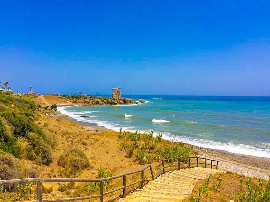 Marina De Casares Beach House San Luis de Sabinillas Buitenkant foto