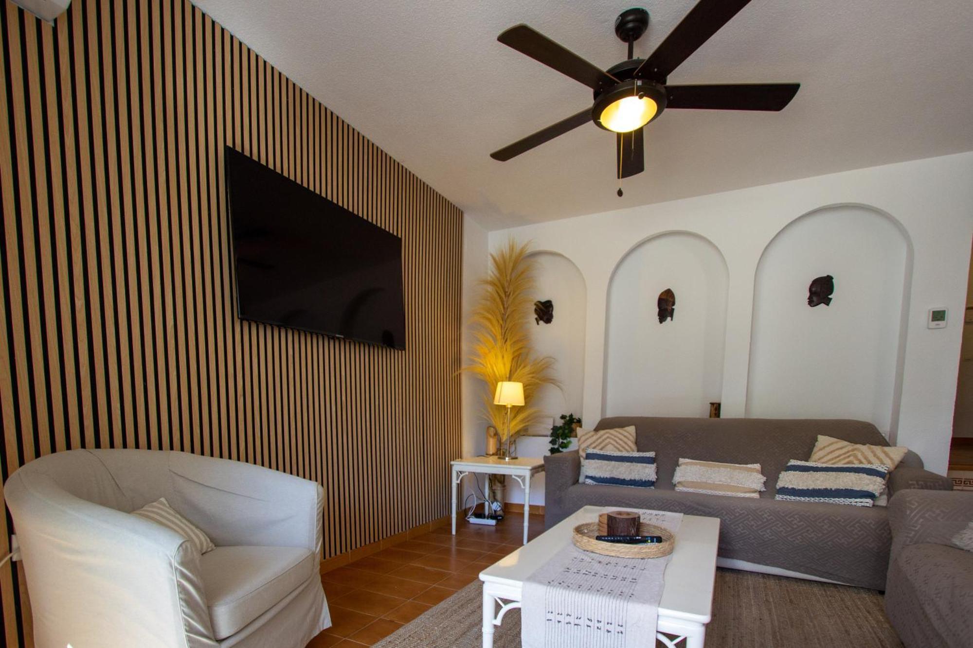 Marina De Casares Beach House San Luis de Sabinillas Buitenkant foto